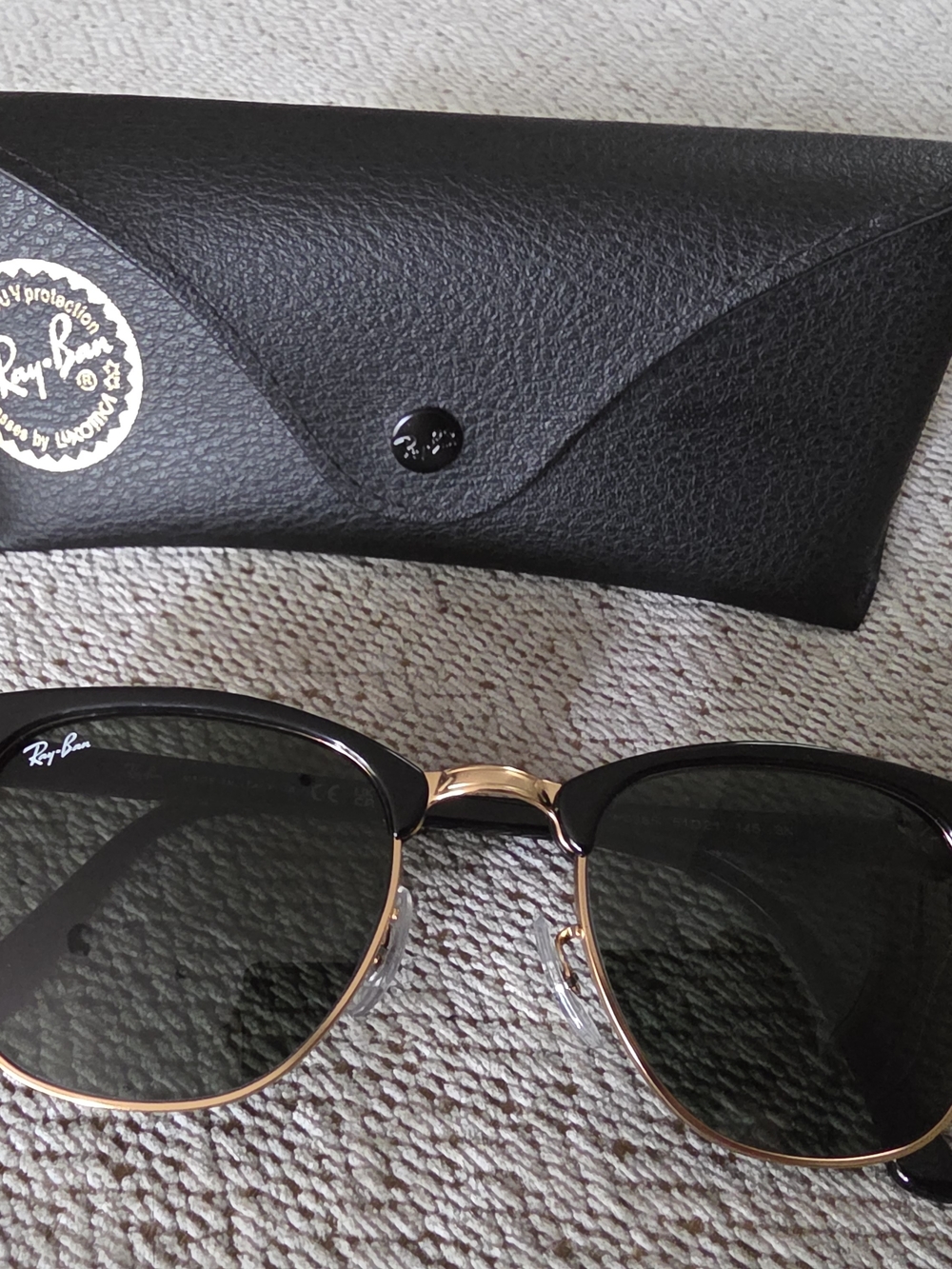Ray-Ban Clubmaster Sunglasses with Green  Lens G-15 (Original Case Included)